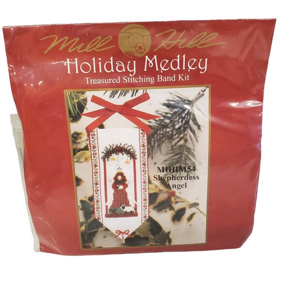 Vintage Mill Hill Holiday Medley Shepherdess Angel 2002 Stitching Kit NEW RARE - Picture 6 of 6